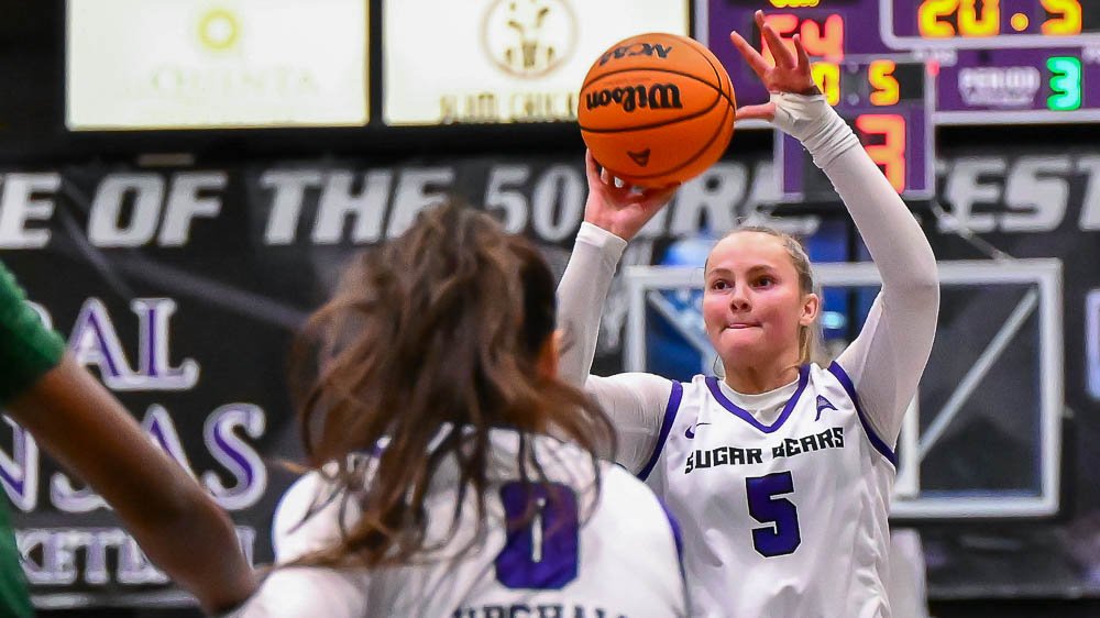 UCA Sugar Bears Bree Stephens takes a shot against the Stetson Hatters