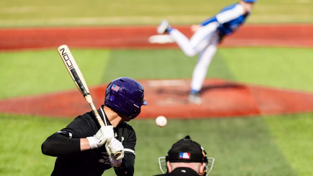 UCA Bears looking at a pitch