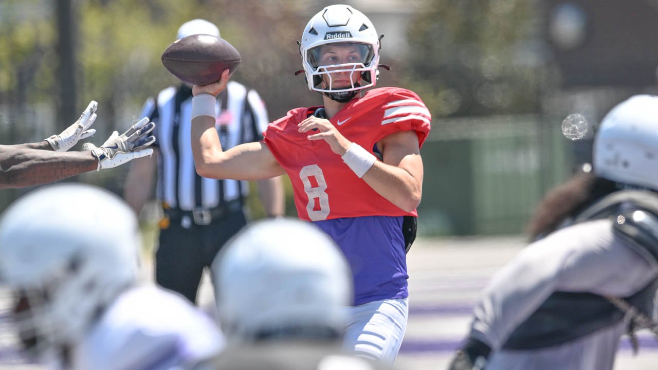 UCA quarterback Austin Myers during the Bears football spring game